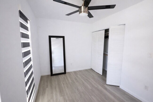 Building Photo - 4306 SW 131st Ave