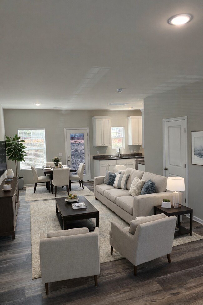 Building Photo - Beautiful 3BR 2.5BA Home w/ Full Appliance Kitchen • Garage Parking in Shelby