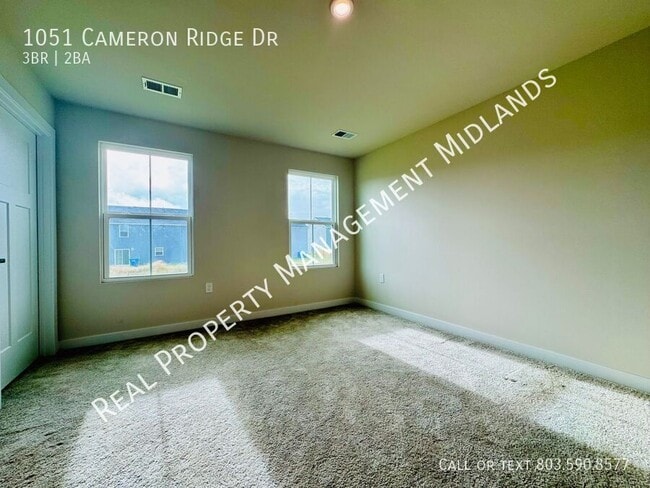 Building Photo - 1051 Cameron Ridge Dr
