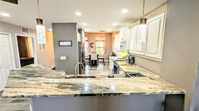 Building Photo - 5687 Key Largo Ct