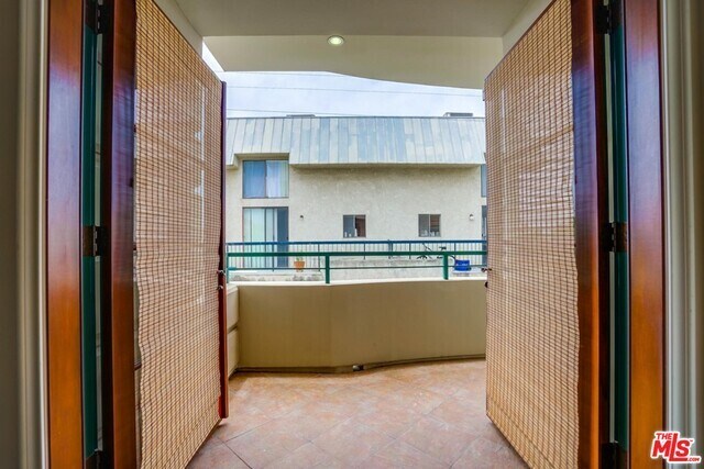 Building Photo - 10707 Missouri Ave