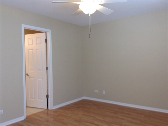 Building Photo - 205 Port Royal Cir