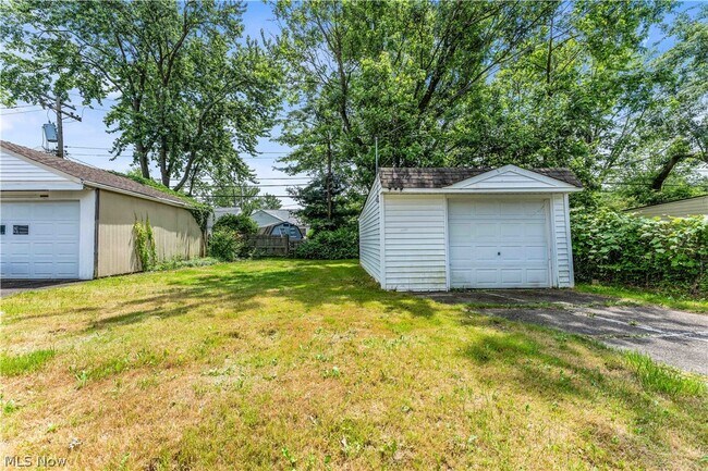 Building Photo - 4206 Wyncote Rd