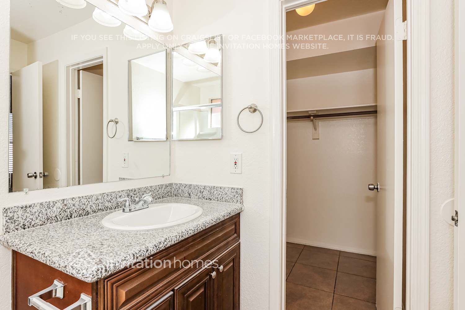 Building Photo - 4545 N 67th Ave