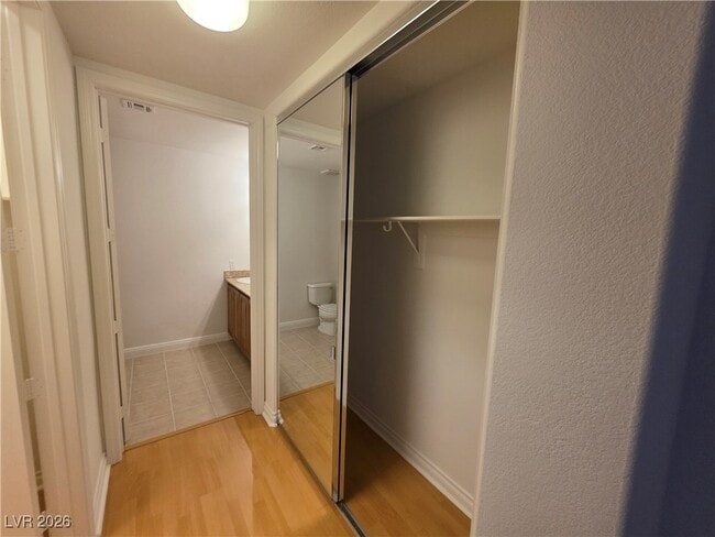 Building Photo - 62 E Serene Ave