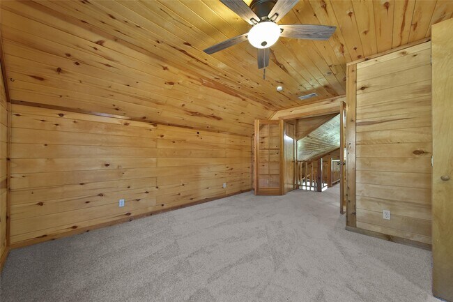 Building Photo - 76 Hunters Creek Dr