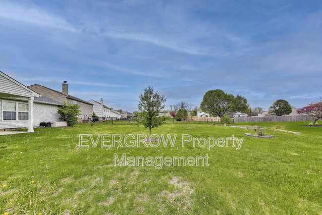 Building Photo - 8033 Painted Pony Dr