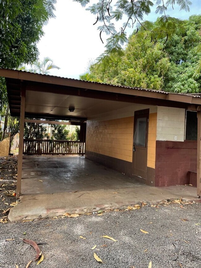 Building Photo - 2 Bedroom, 1 Bath House Across The Street ...