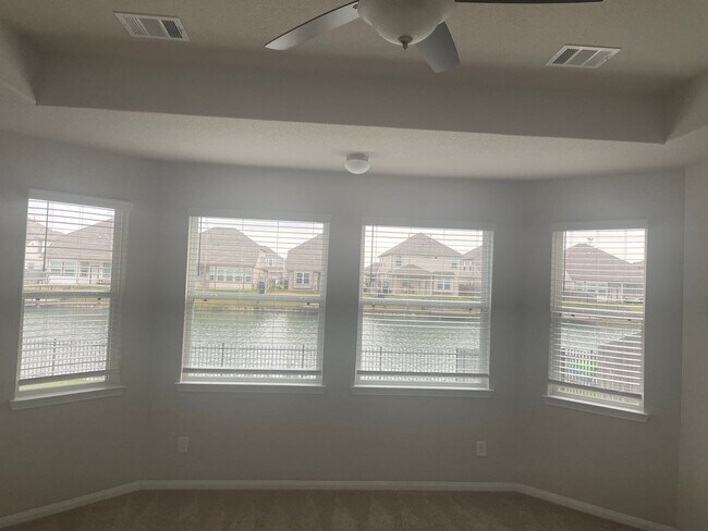 Building Photo - Stunning Lake View 4BR Single Family Home ...