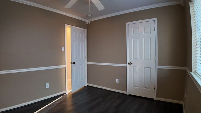 Building Photo - 2919 Foxden Dr