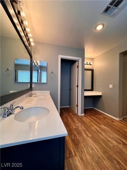 Building Photo - 10007 Candle Canyon Ct