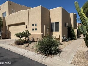 Building Photo - 9065 E Gary Rd