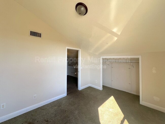 Building Photo - 7493 Pebble Beach Rd