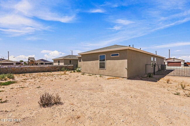 Building Photo - 14552 Mescal Bean Ct