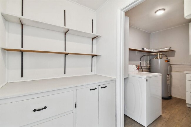 Building Photo - 535 W Palmeden Dr