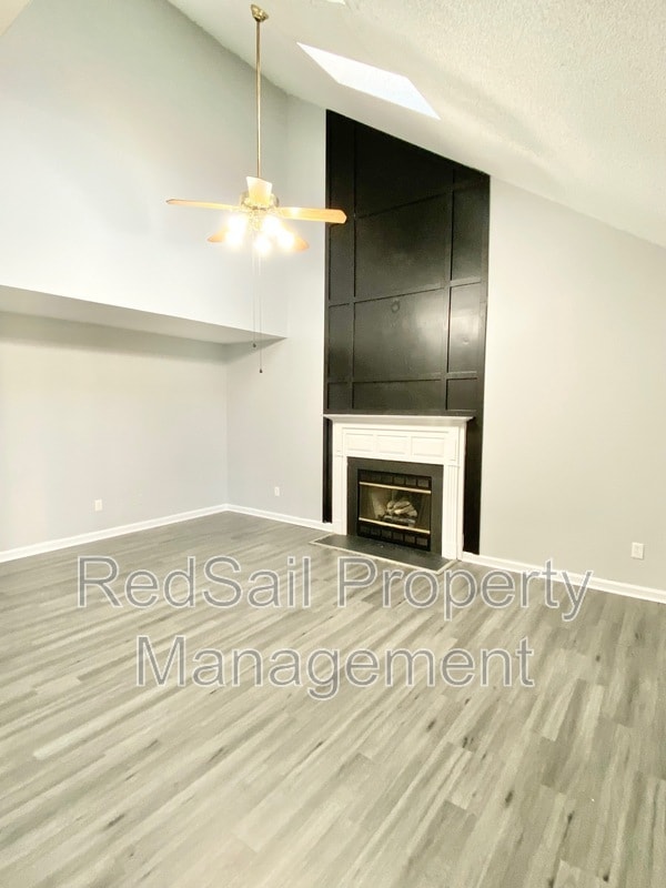 Building Photo - 851 Weston Ct