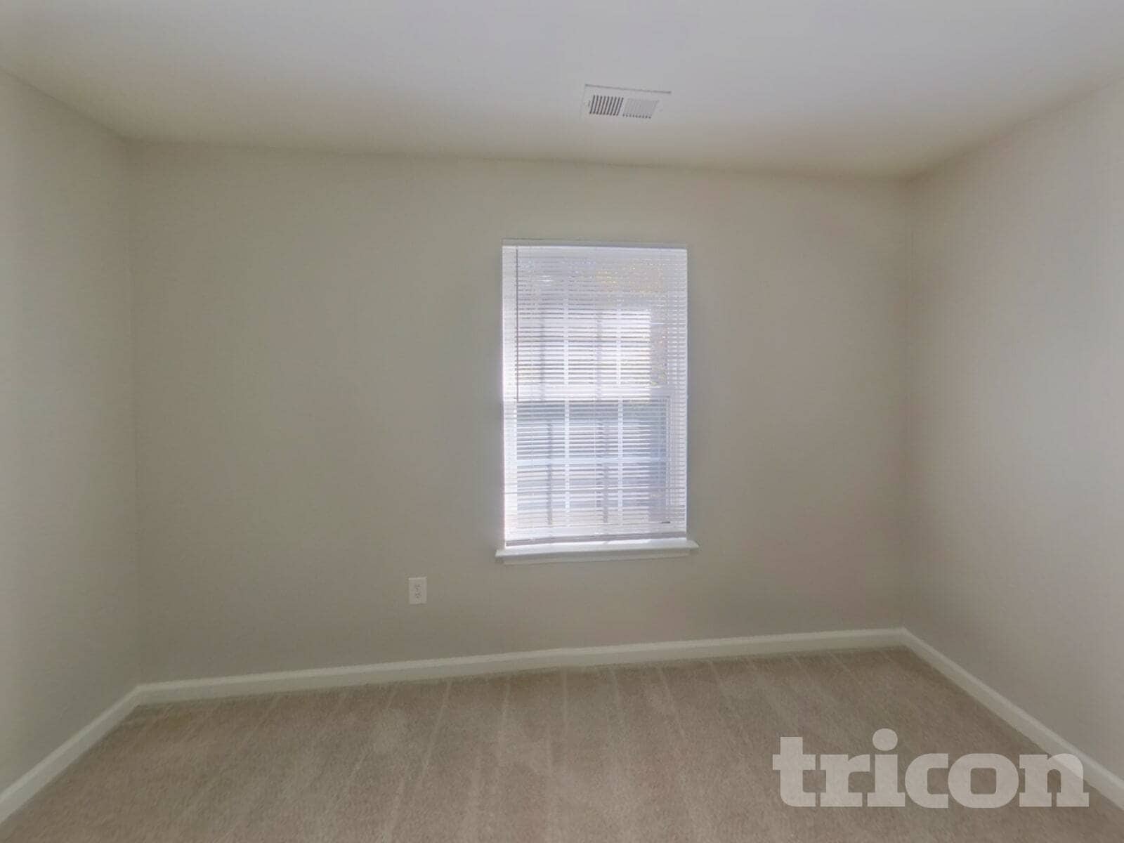 Building Photo - 190 Bradford Glyn Dr