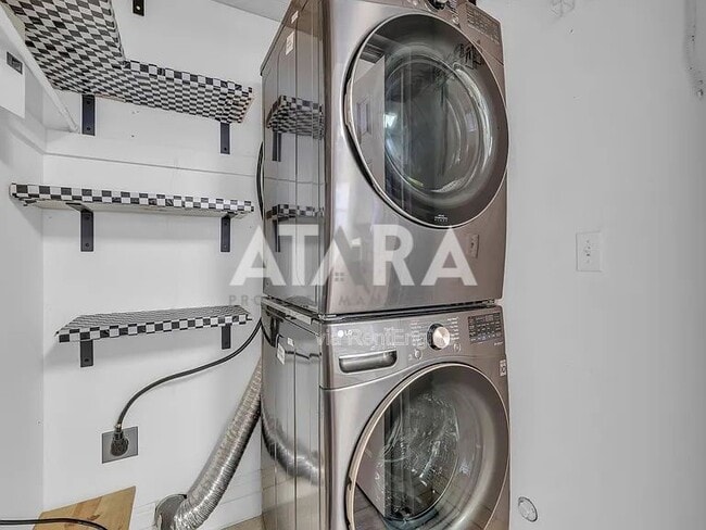 Building Photo - 4466 W 11800 S