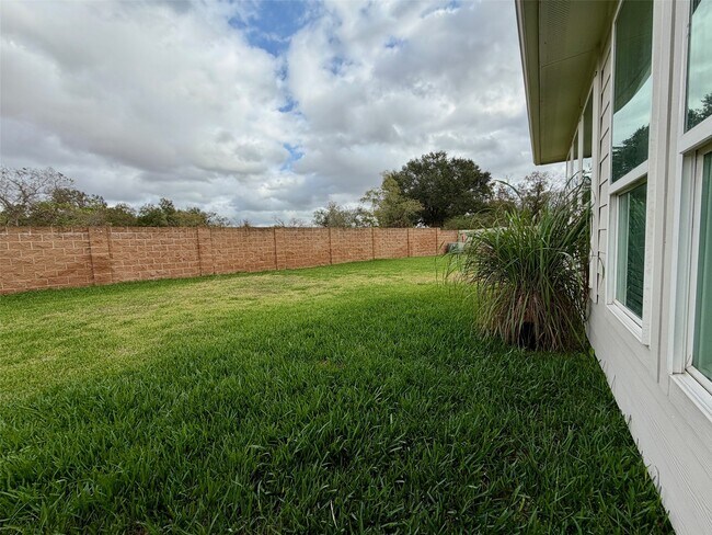 Building Photo - 5103 Indian Pine Ln