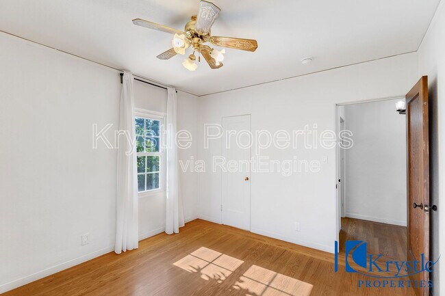 Building Photo - 1616 Fern Pl