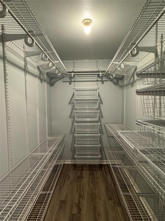 Building Photo - 8401 Millway Dr