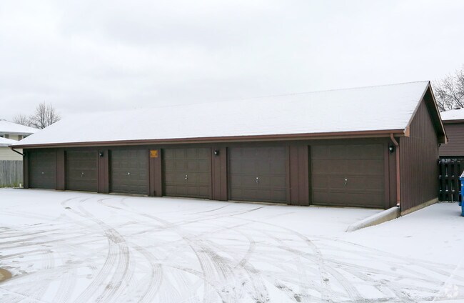 Building Photo - 773 Lippert Ln