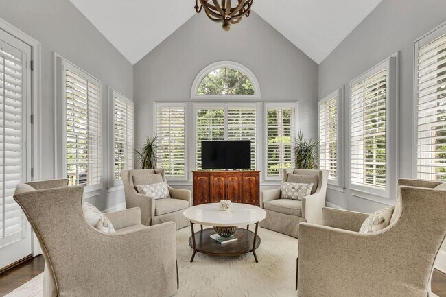 Building Photo - Fully Furnished 4 Bedroom, 3.5 Bath w/ 3 Car Garage and Unfinished Basement in Governors Club