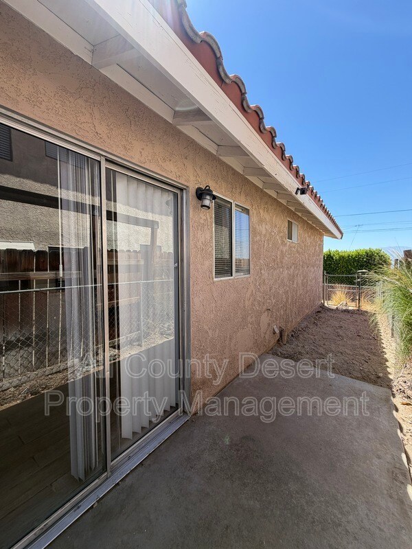 Building Photo - 68085 Calle Bolso