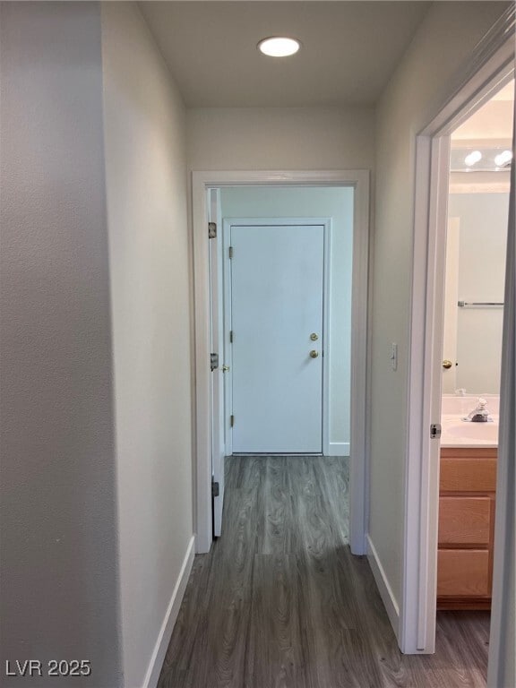 Building Photo - 9828 Villa Ridge Dr