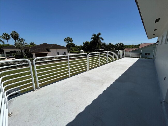 Building Photo - 6611 SW 99th Ave
