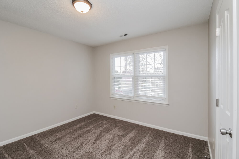 Building Photo - 7207 Glen Brook Ln