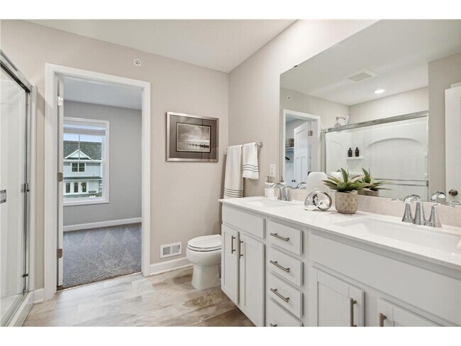 Building Photo - Beautiful 3bed 3bath Lennar smart home for lease in Otsego