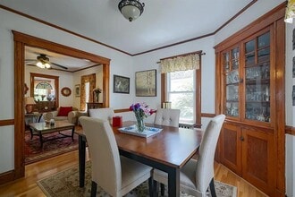 Building Photo - 21 Salman St