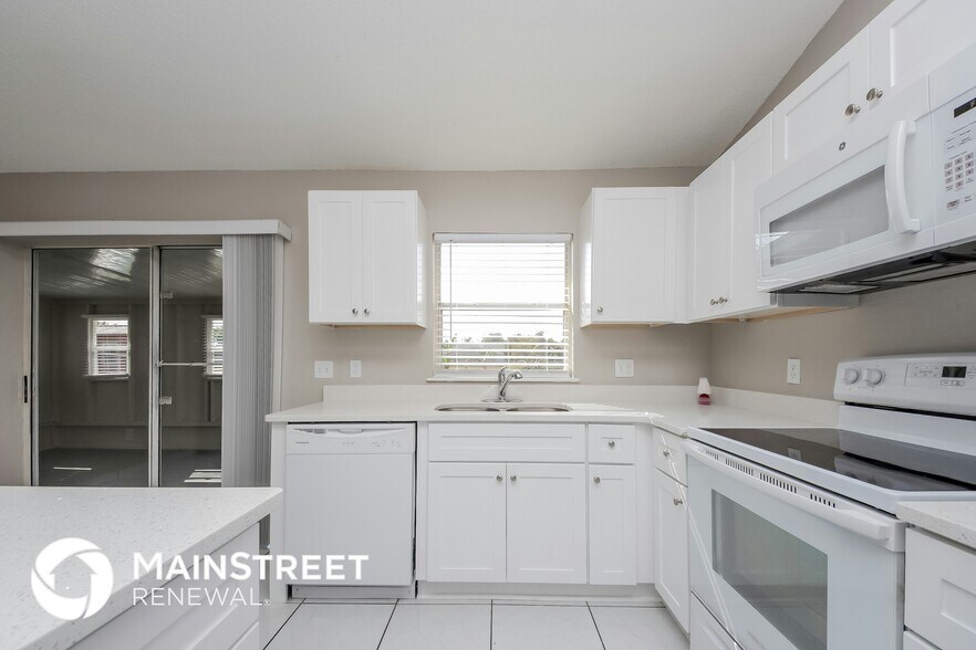 Building Photo - 106 Alcala Dr