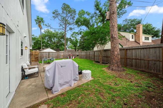 Building Photo - 9734 Truscon Dr