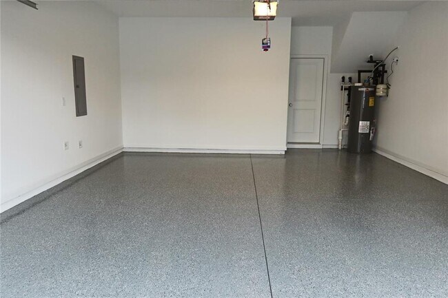 Building Photo - 4231 Millcroft Pl