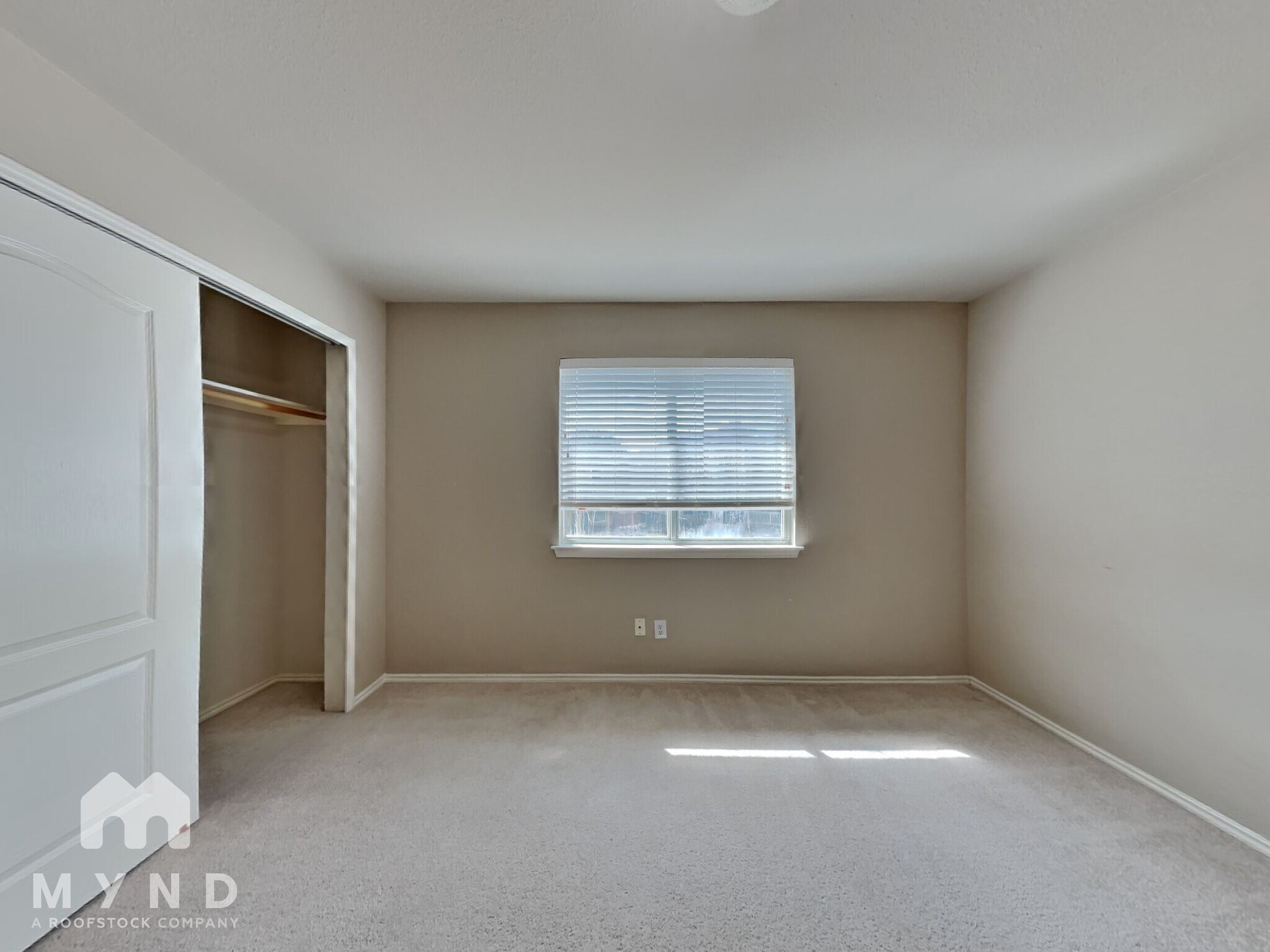 Building Photo - 26811 Spiral Canyon