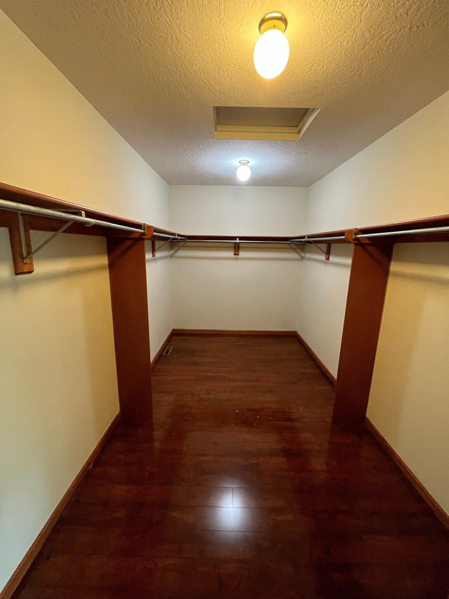 Building Photo - 7960 Compton Ct