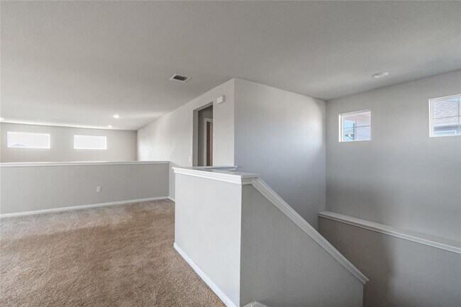 Building Photo - 110 Rainmaker Cv