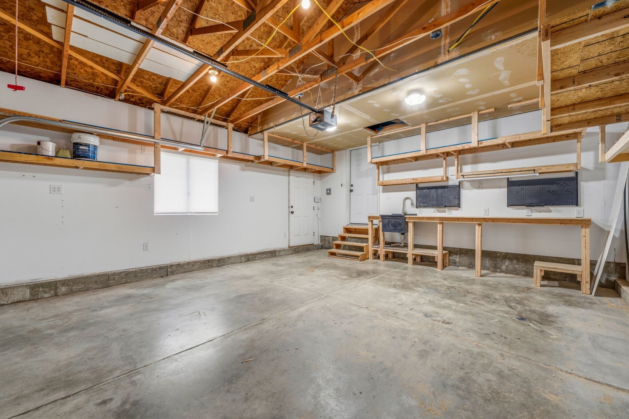 Building Photo - 244 Wadsworth Cir