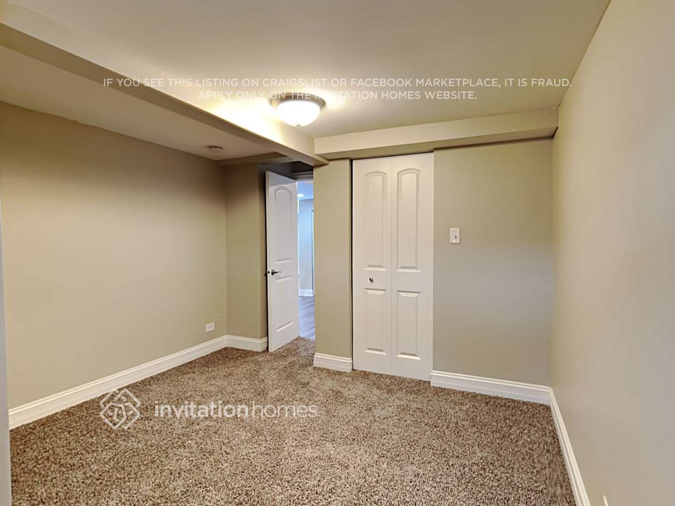 Building Photo - 9121 Mayfield Ave