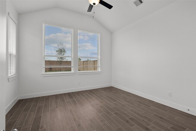 Building Photo - 4935 Anders Ln