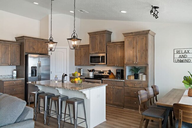 Building Photo - 3273 2530 S