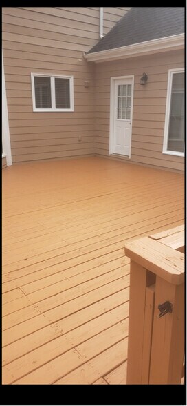 Building Photo - 4197 Trotters Way Dr