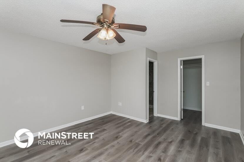 Building Photo - 4400 Old Colony Rd