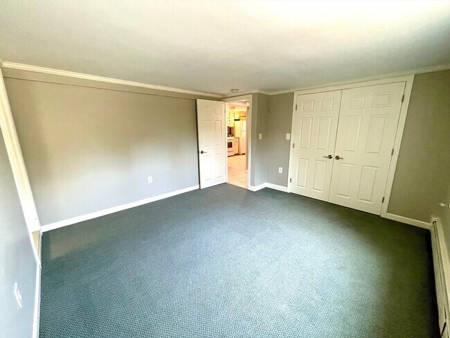 Building Photo - 73 Benefit St