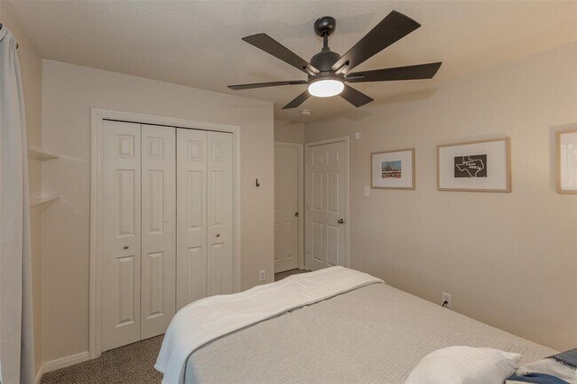 Building Photo - 4217 Kellywood Dr