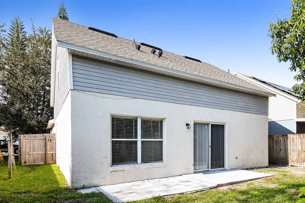 Building Photo - 354 Daniels Pointe Dr