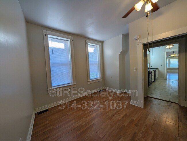 Building Photo - 227 Dover St