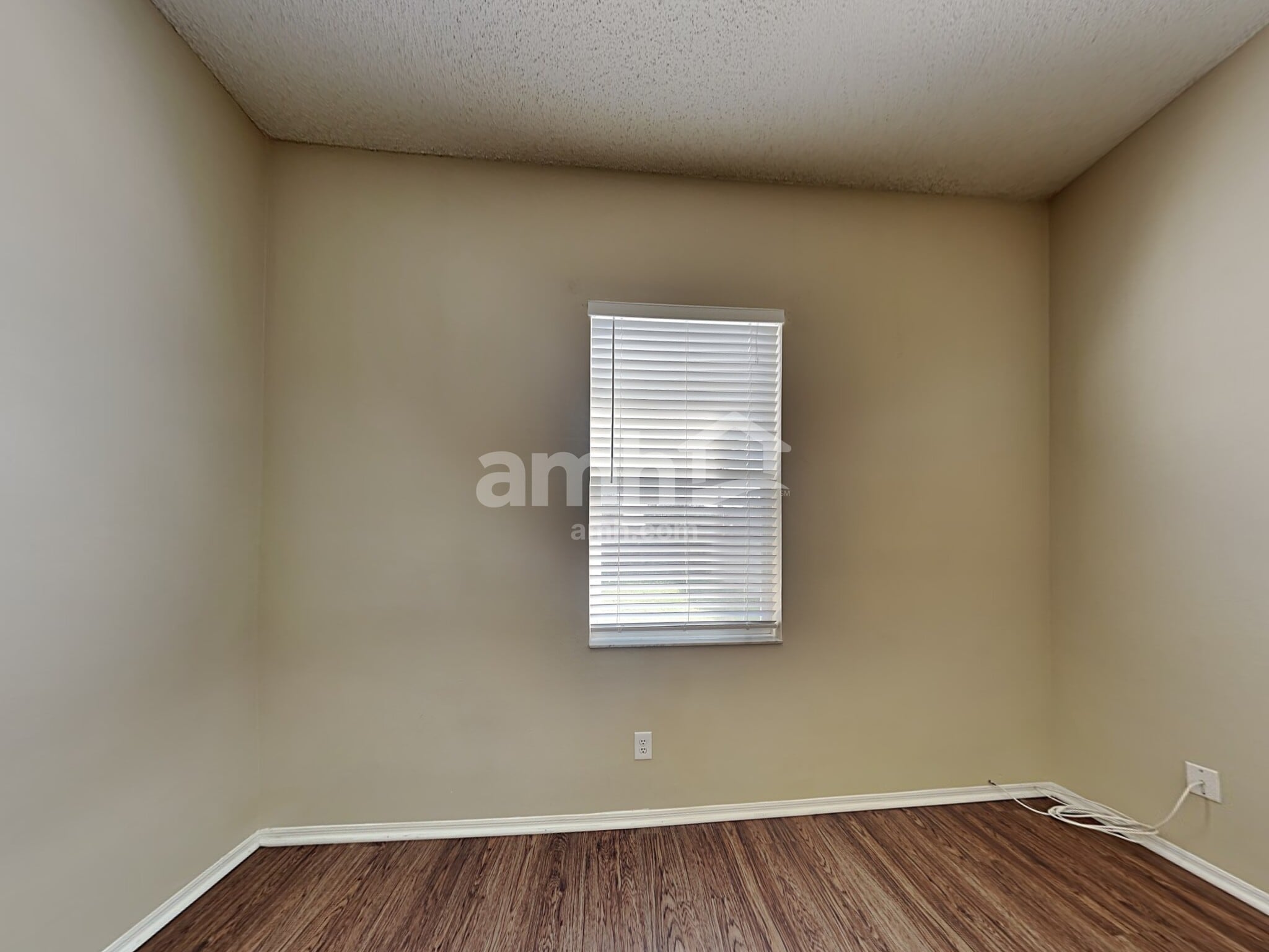 Building Photo - 523 Beth Ann St